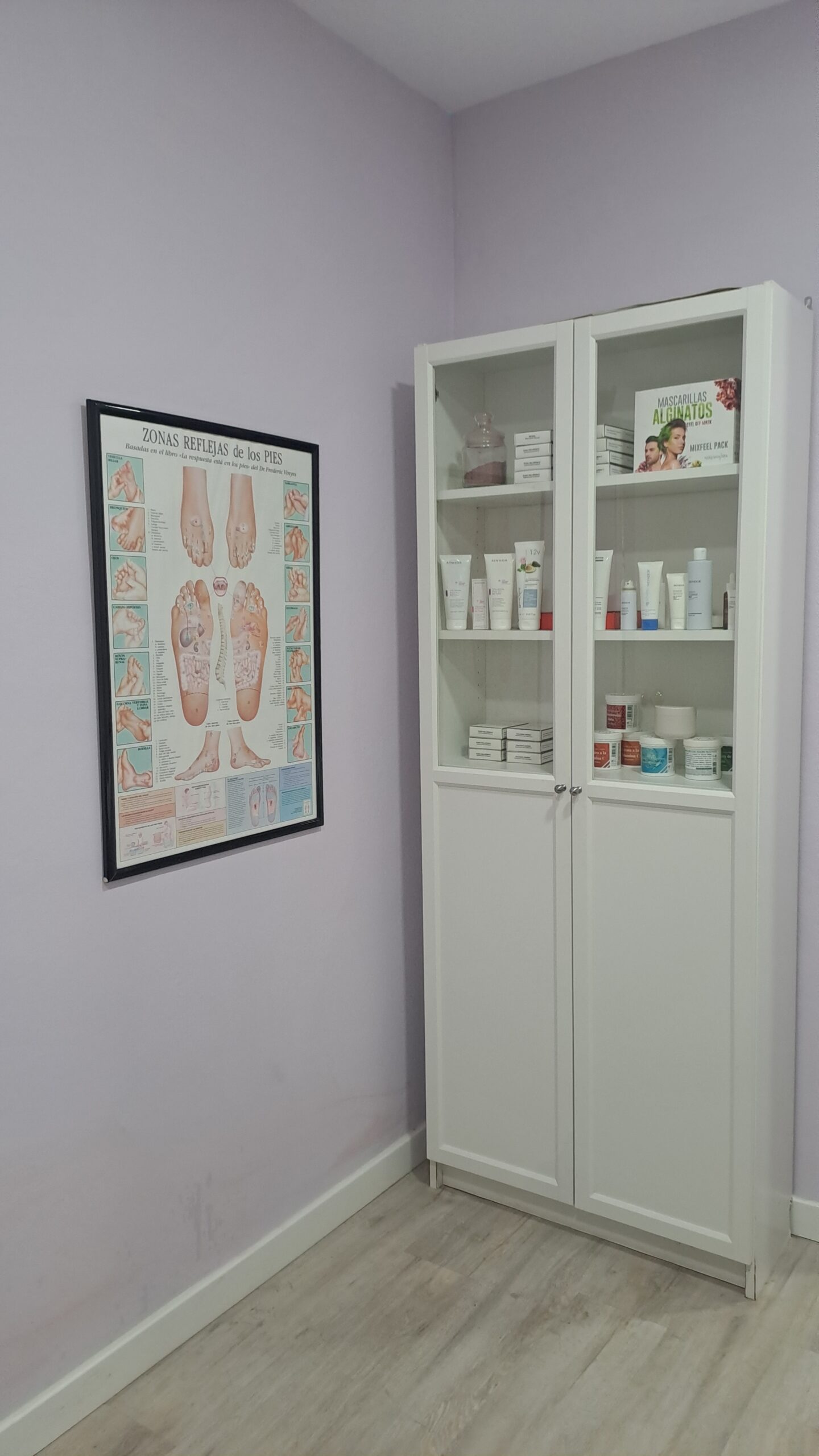 Servicios profesionales de Centro Estética Marbella 16 Centro Estética Marbella - Tratamientos estéticos pensados para ti, con resultados visibles y cuidados personalizados. | Sheila Aranguren - 15